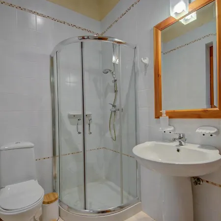 别墅 Dreamy Gozo Escape With Private Pool, Charm & Comfort By 360 Estates Għarb
