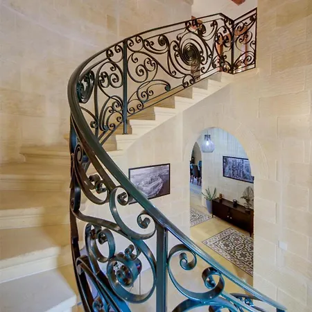 Dreamy Gozo Escape With Private Pool, Charm & Comfort By 360 Estates Għarb