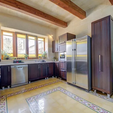 Dreamy Gozo Escape With Private Pool, Charm & Comfort By 360 Estates 别墅 *