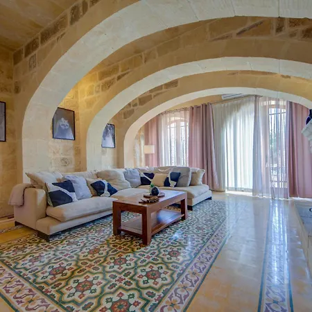 Dreamy Gozo Escape With Private Pool, Charm & Comfort By 360 Estates * Gharb (Gozo)