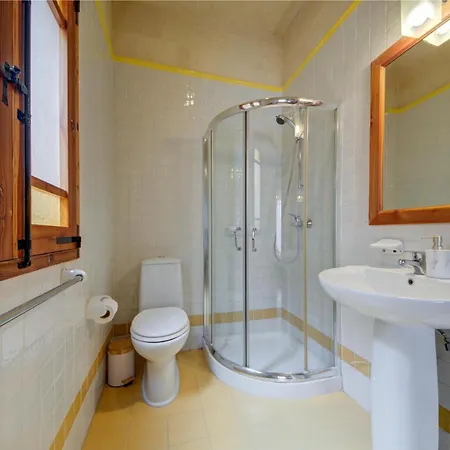 Dreamy Gozo Escape With Private Pool, Charm & Comfort By 360 Estates Villa