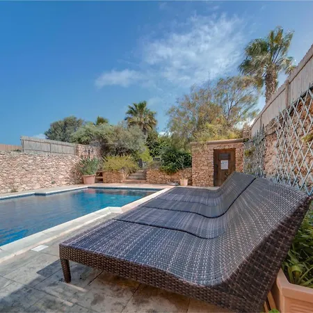 Dreamy Gozo Escape With Private Pool, Charm & Comfort By 360 Estates * Gharb (Gozo)